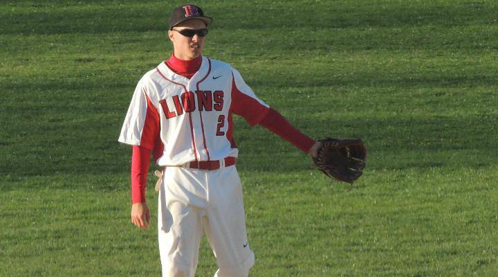 Baseball Absorbs Two Losses to Wisconsin Lutheran in Florida Finale
