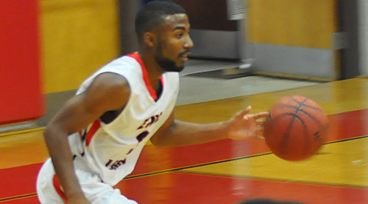 Men’s Hoops Rattles Off 69-55 Win at Roger Williams