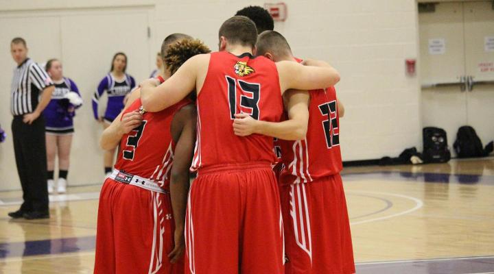 Men’s Basketball Falters at Wentworth, 80-58