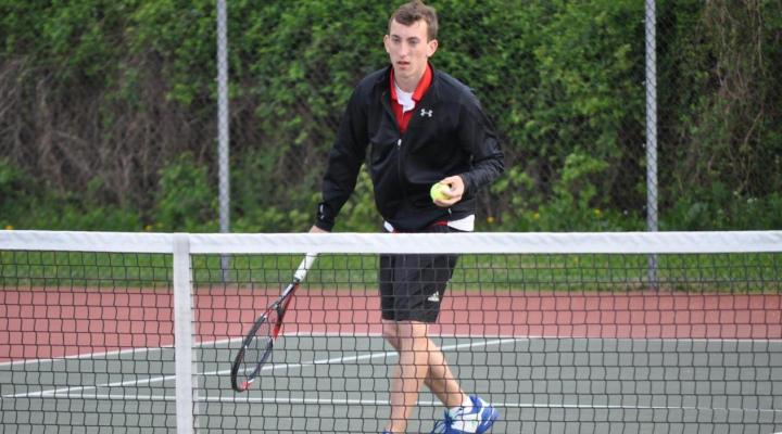 Men's Tennis Upended by Nichols, 7-2