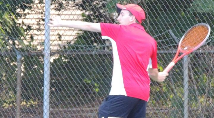 Men’s Tennis Drops 7-2 Decision to Wittenberg Wednesday