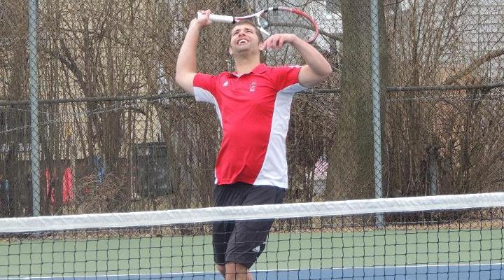 Men’s Tennis Cruises by Curry 9-0 on Senior Day