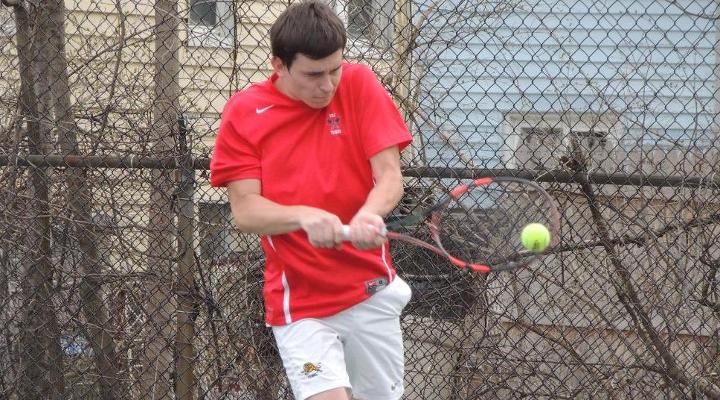 Mens’ Tennis Sweeps Emory & Henry for Third Straight Win