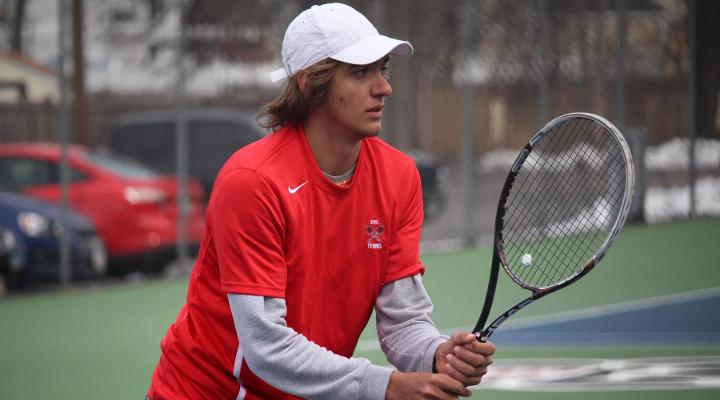 Men’s Tennis Wins Sixth-Straight Match, Claws Past Lebanon Valley 8-1
