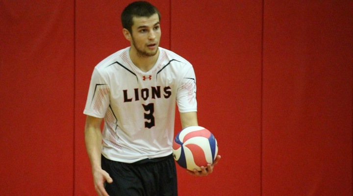 Men’s Volleyball Blanks Dean, Falls to Illinois Tech and Johnson & Wales