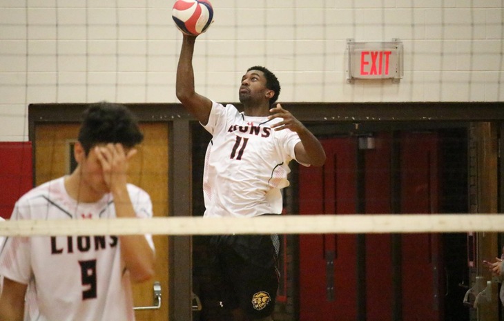 Men’s Volleyball Shuts Out Southern Vermont, 3-0