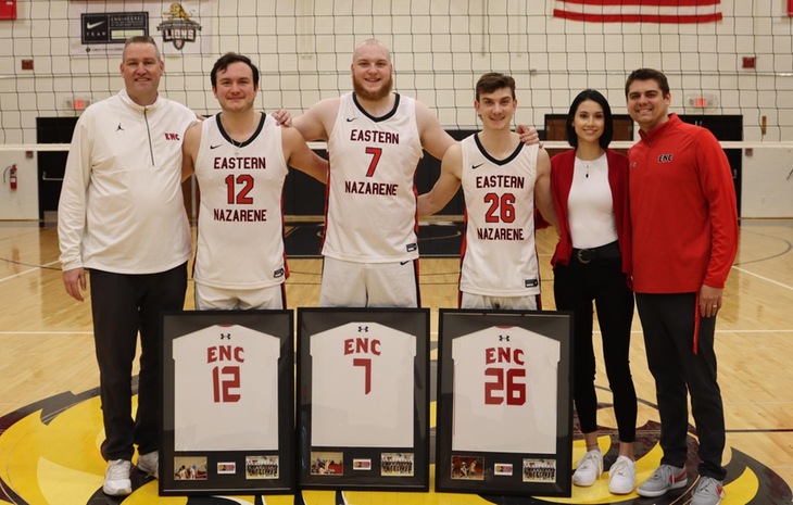 Men’s Volleyball Cruises Past Lesley, Bard on Senior Day