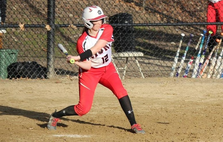 Softball Outlasts Monmouth in Extras, Blanks Bridgewater State