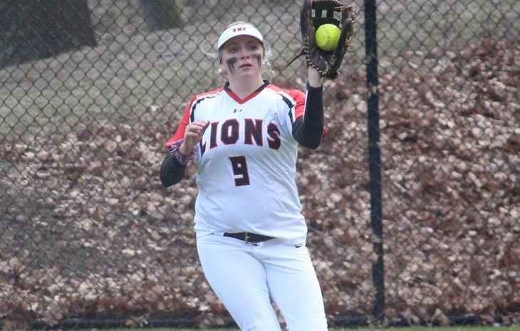 Softball Earns Two Thrilling Victories Over Western New England