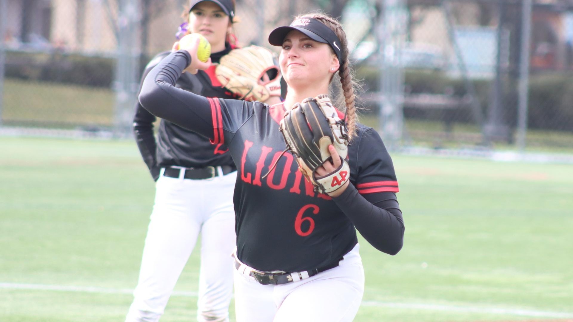 Softball Captures Two Victories at Curry