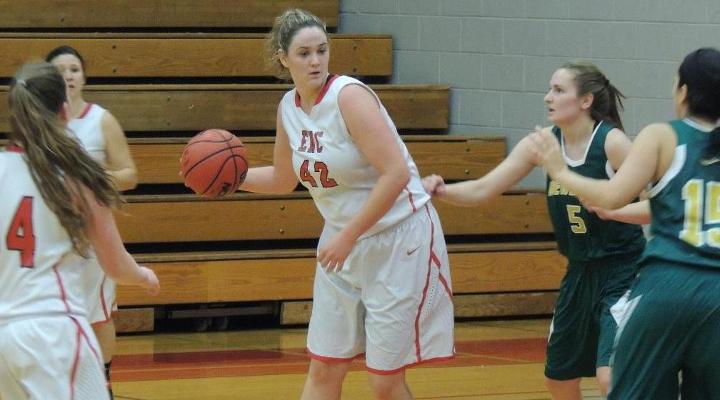 Women’s Basketball Storms Past Non-Conference Foe Newbury, 73-38