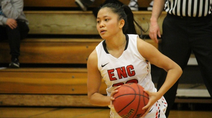 No. 5 Women’s Basketball Downed by Top-Seeded UNE in CCC Semifinals, 75-59