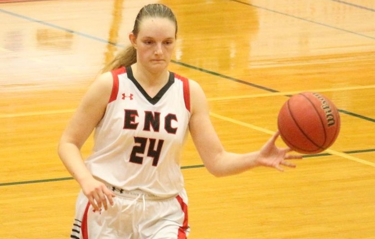 Fleharty, Torio Power Women’s Basketball to 70-57 Victory Over Simmons