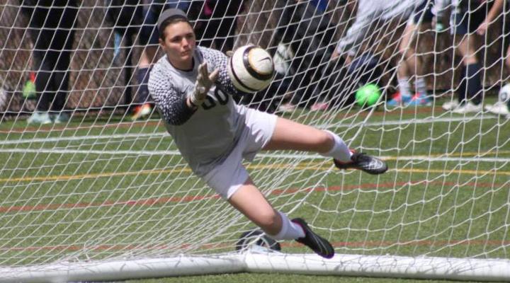 Farley Named CCC Women’s Soccer Co-Defensive Player of the Week