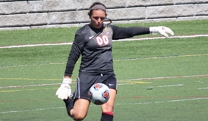 Farley Earns CCC Women’s Soccer Defensive Player of the Week Honors