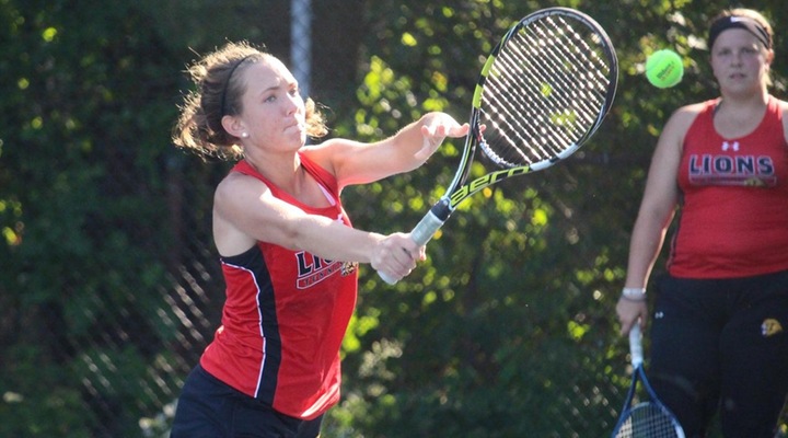 Women’s Tennis Drops 6-3 Decision to Roger Williams Monday