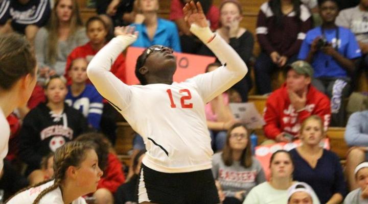 Volleyball Swept by Salve Regina Tuesday, 3-0