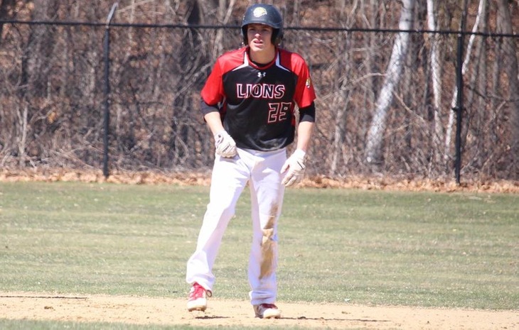 Baseball Splits Thrilling Doubleheader at Wentworth to Wrap Up Spring