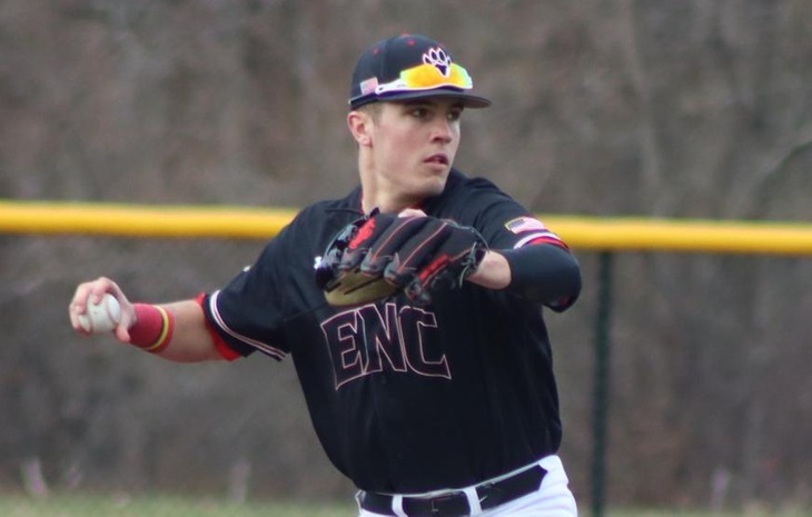 Baseball Sweeps Lesley in NECC Opening Twinbill