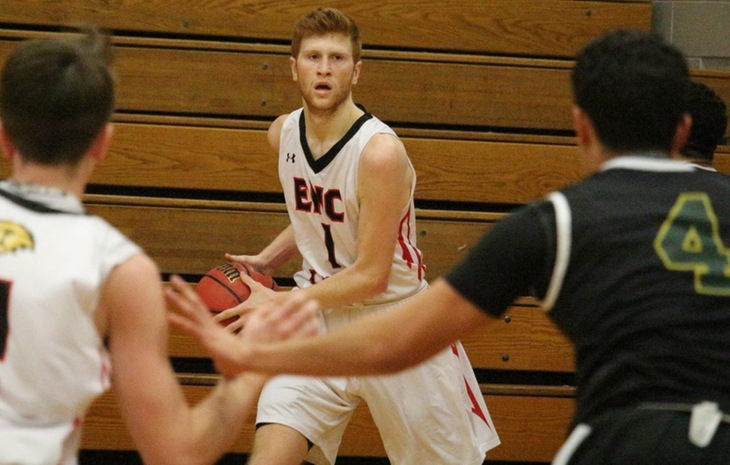 Crandell’s Career Night Propels Men’s Basketball to 80-59 Win Over Southern Vermont