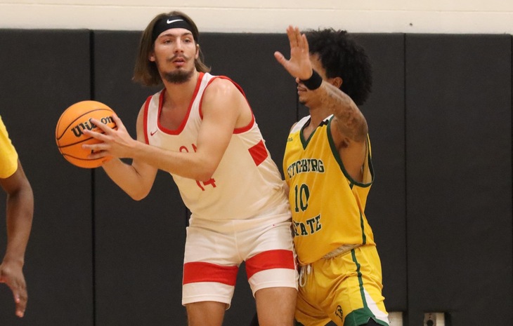 Men’s Basketball Clipped by Fitchburg State 69-68 Thursday