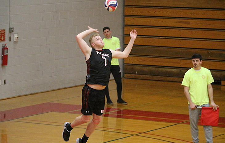 Men's Volleyball Drops Midweek Match to Nichols, 3-0