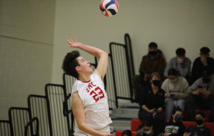 Men’s Volleyball Dealt 3-1 Loss by No. 7 Wentworth