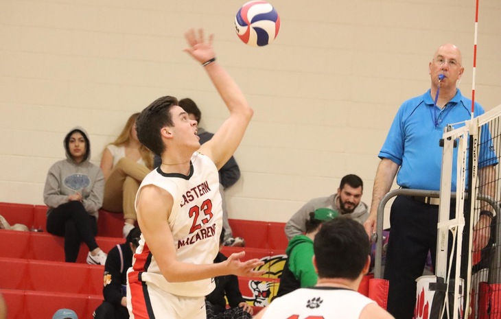 Men’s Volleyball Drops Pivotal Showdown at Endicott, 3-1