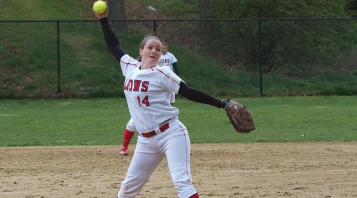 Softball Sweeps Regis in First Twinbill of Spring Slate