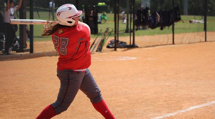 Softball Splits Non-Conference Doubleheader with Lesley