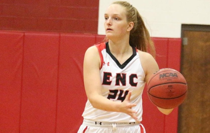 Women’s Hoops Scores Narrow 56-53 Victory at Elms