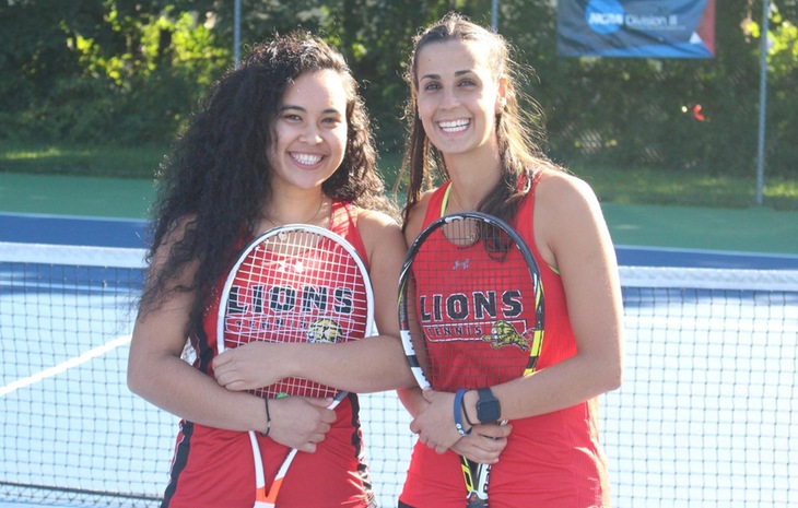 Women’s Tennis Secures 8-1 Victory Over Simmons on Senior Day