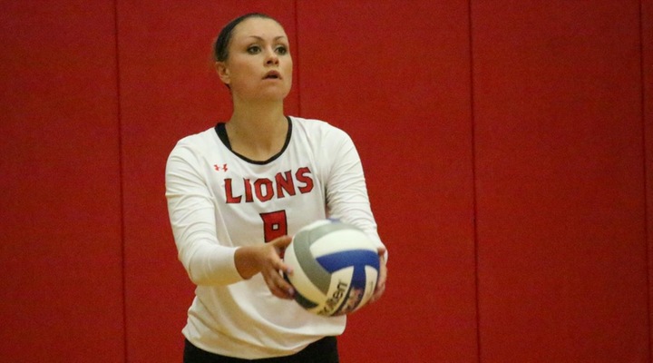 Women’s Volleyball Falls to Elms in Midweek Matchup, 3-1