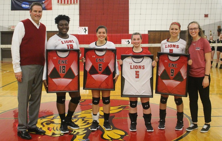 Women’s Volleyball Drops 3-0 Decision to Wentworth on Senior Night