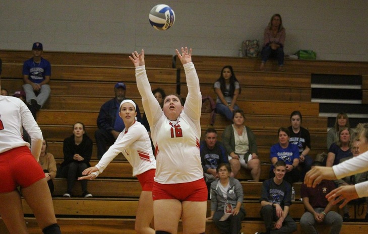 Women’s Volleyball Downed by Colby-Sawyer 3-1