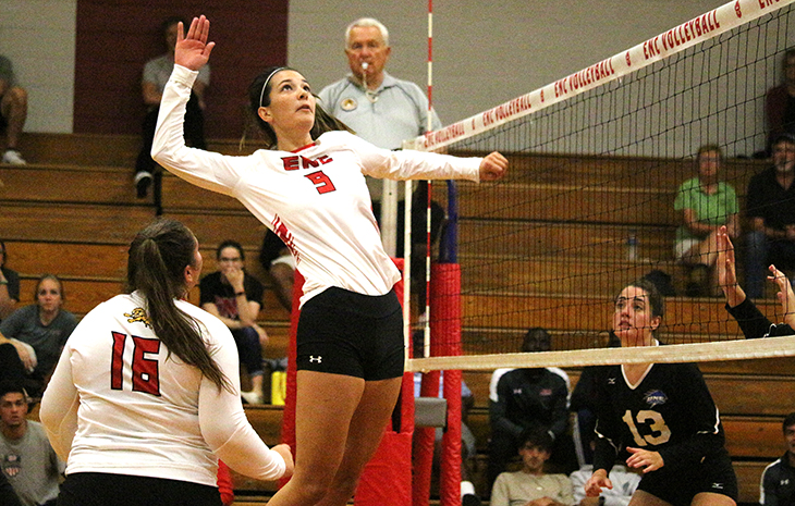 Women’s Volleyball Drops ENC Invitational Opener to UNE, 3-0