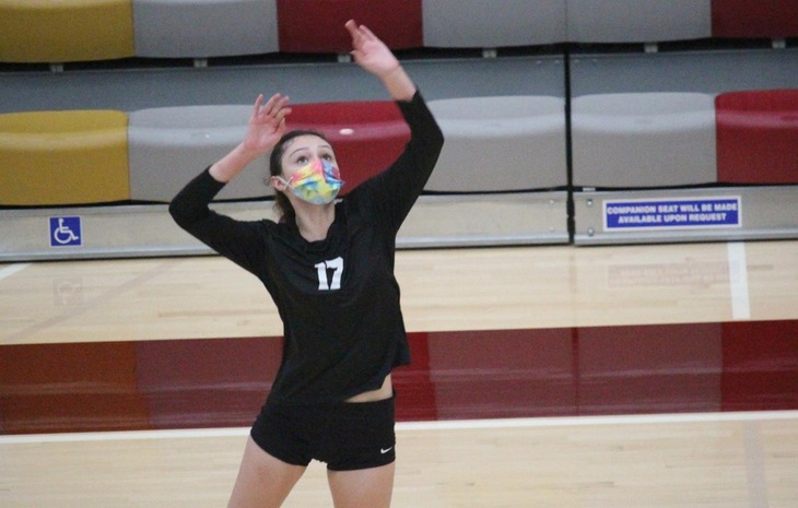Women’s Volleyball Collects Sixth-Straight Victory, Triumphs at UMass Dartmouth