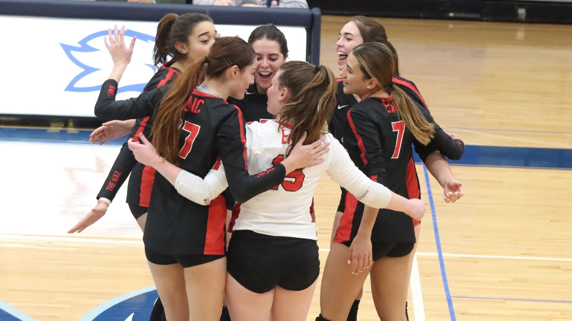 Women’s Volleyball Scores First Win Over Roger Williams Since 2006, Triumphs 3-1 in Regular-Season Finale