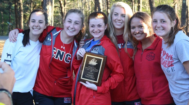 Women’s Cross Country Collects Third-Place Finish at Mass. Maritime Invitational