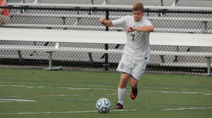 Men’s Soccer Suffers Season-Opening Loss to Lesley, 3-1