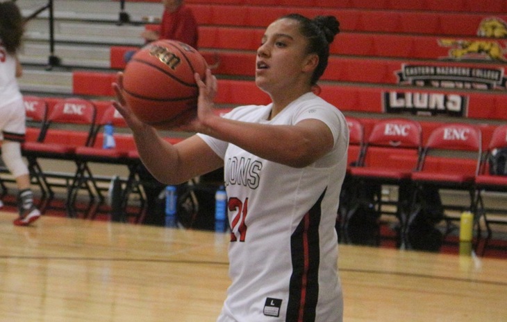 Strong Finish Propels Women’s Hoops Past Wentworth, 66-43