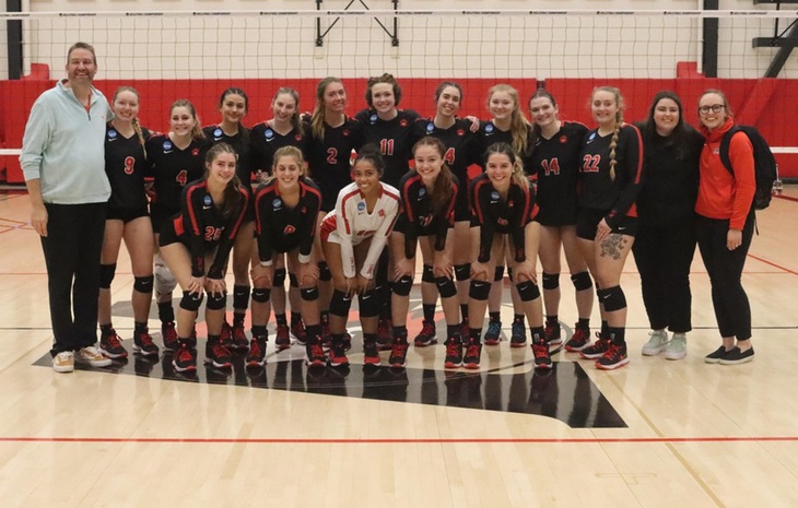 Women’s Volleyball Clipped by No. 15 Wesleyan (Conn.) in NCAA Tournament Thursday Night